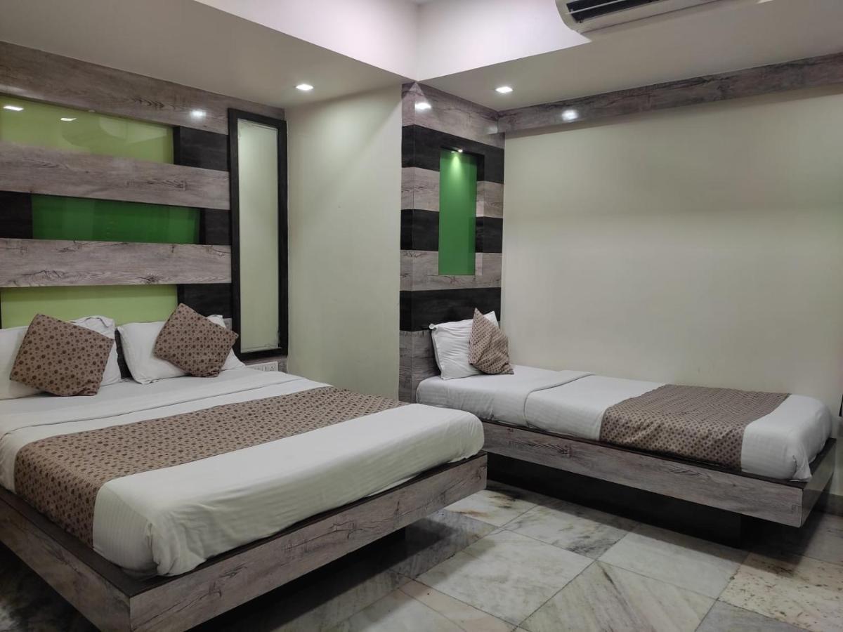 Hotel Ocean Residencia Bombay Exterior foto