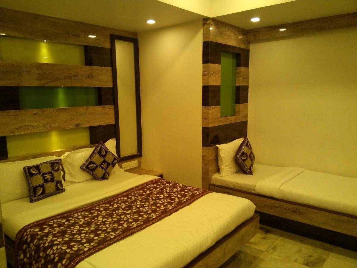 Hotel Ocean Residencia Bombay Habitación foto